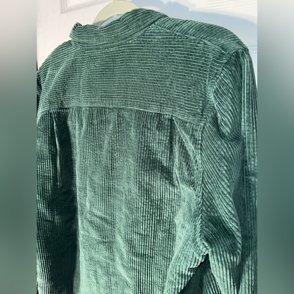 NWT Women’s L.L. Bean Corduroy Utility Sherpa Lined Jacket Shacket Button Large - Picture 10 of 10